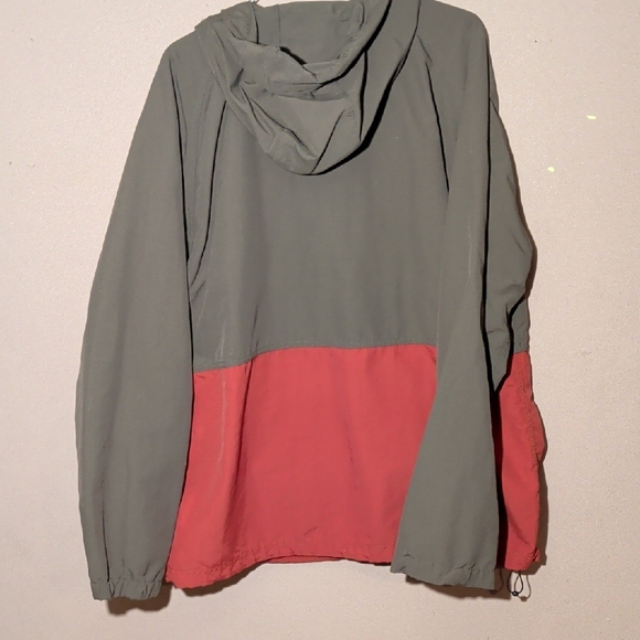 L.L. Bean Mountain Anorak Windbreaker - Picture 4 of 4